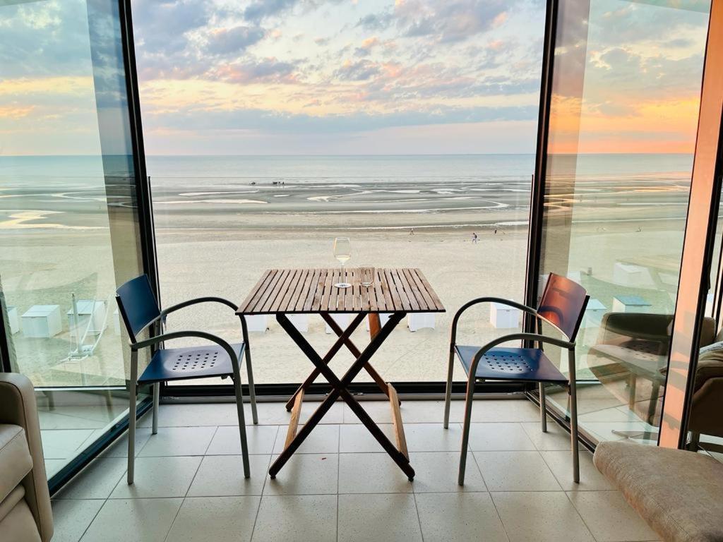 Zeedijk Koksijde Exterior foto
