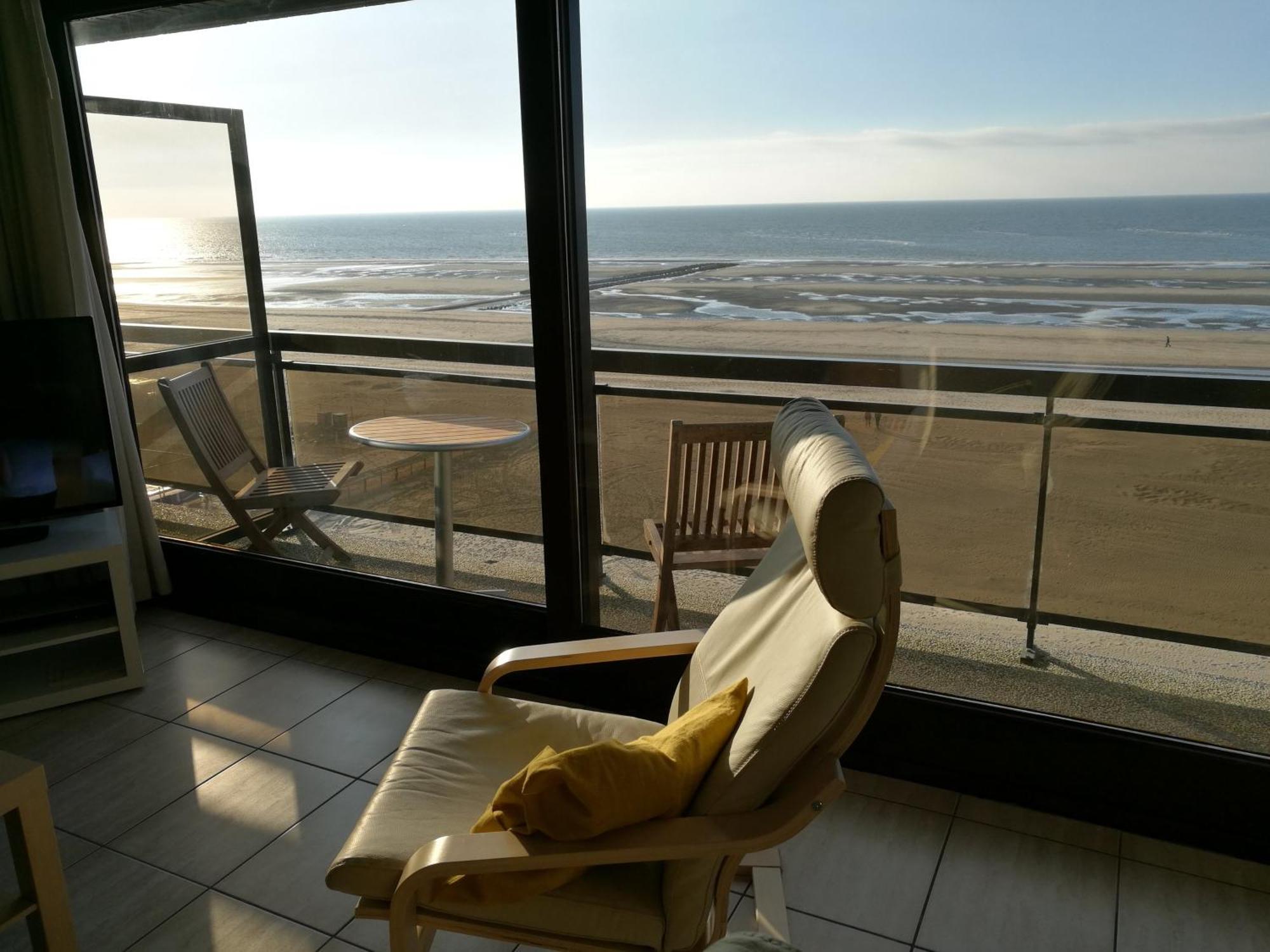 Zeedijk Koksijde Exterior foto